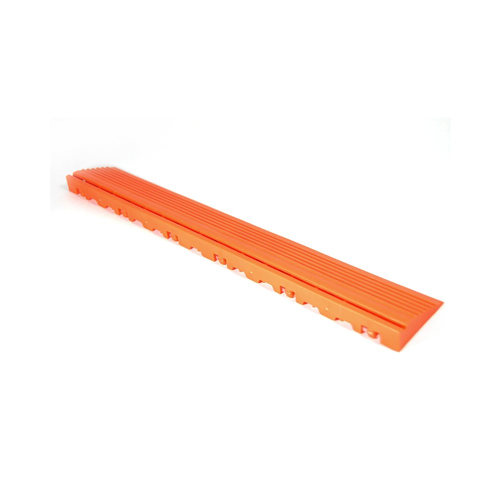 Nájazdová rampa (typ B) k odolným PPC podlahám Swisstrax (oranžová)