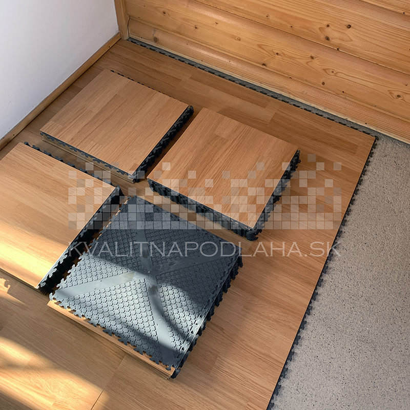 Odolná interiérová PVC podlaha Fortelock Home s imitáciou dreva
